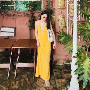 Tea n Cup Yellow Plunge Neck Sleeveless Gown